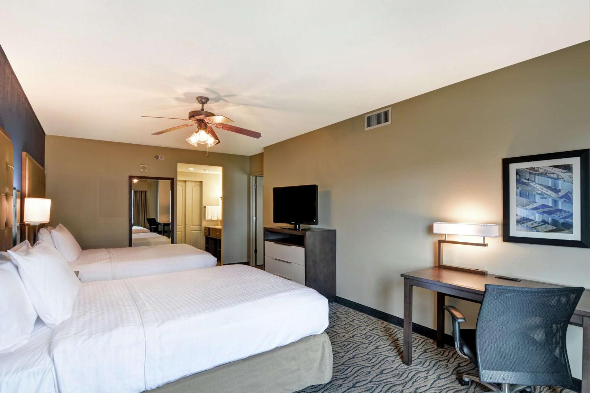 Hotel Homewood By Hilton Near The Galleria Houston