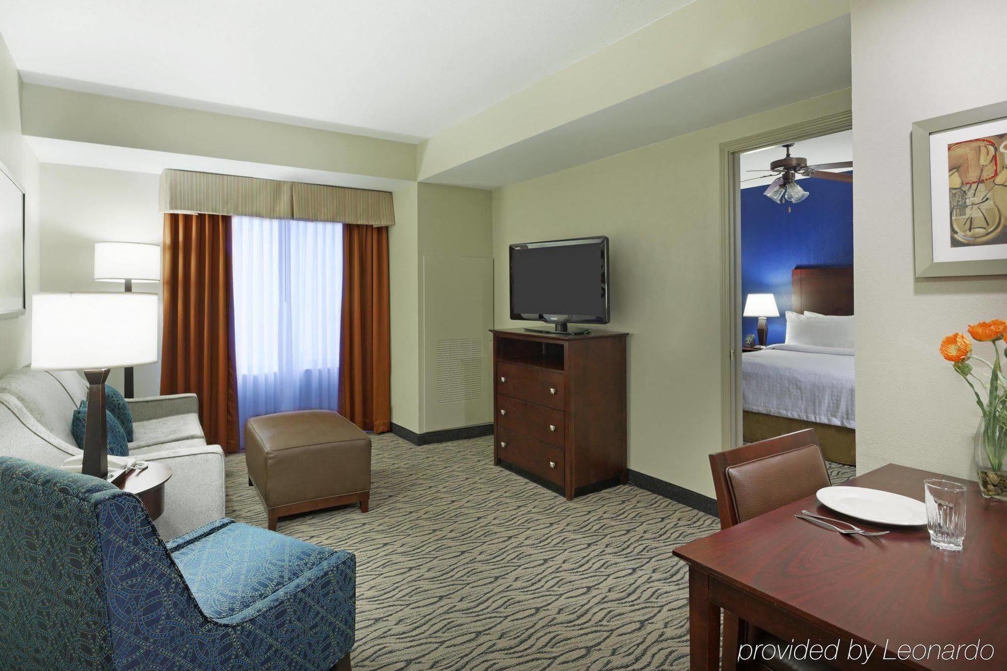 Hotel Homewood By Hilton Near The Galleria 3*